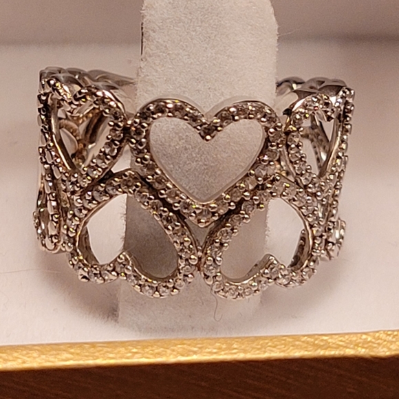 Sterling silver heart cubic zirconia ring - Picture 6 of 6
